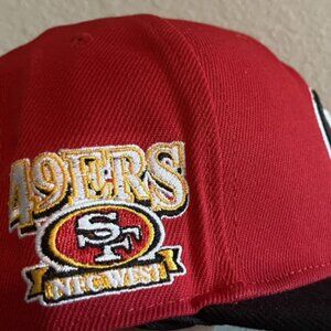 San Francisco 49ers New Era Basic 9FIFTY Adjustable Snapback Hat - Red + Black